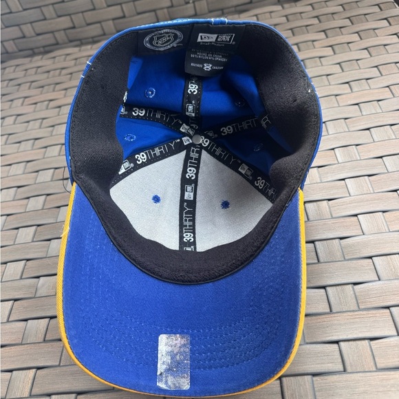 Buffalo Sabres NHL New Era 39Thirty Unisex Hat Size Small/Medium Blue Gold - Picture 5 of 6